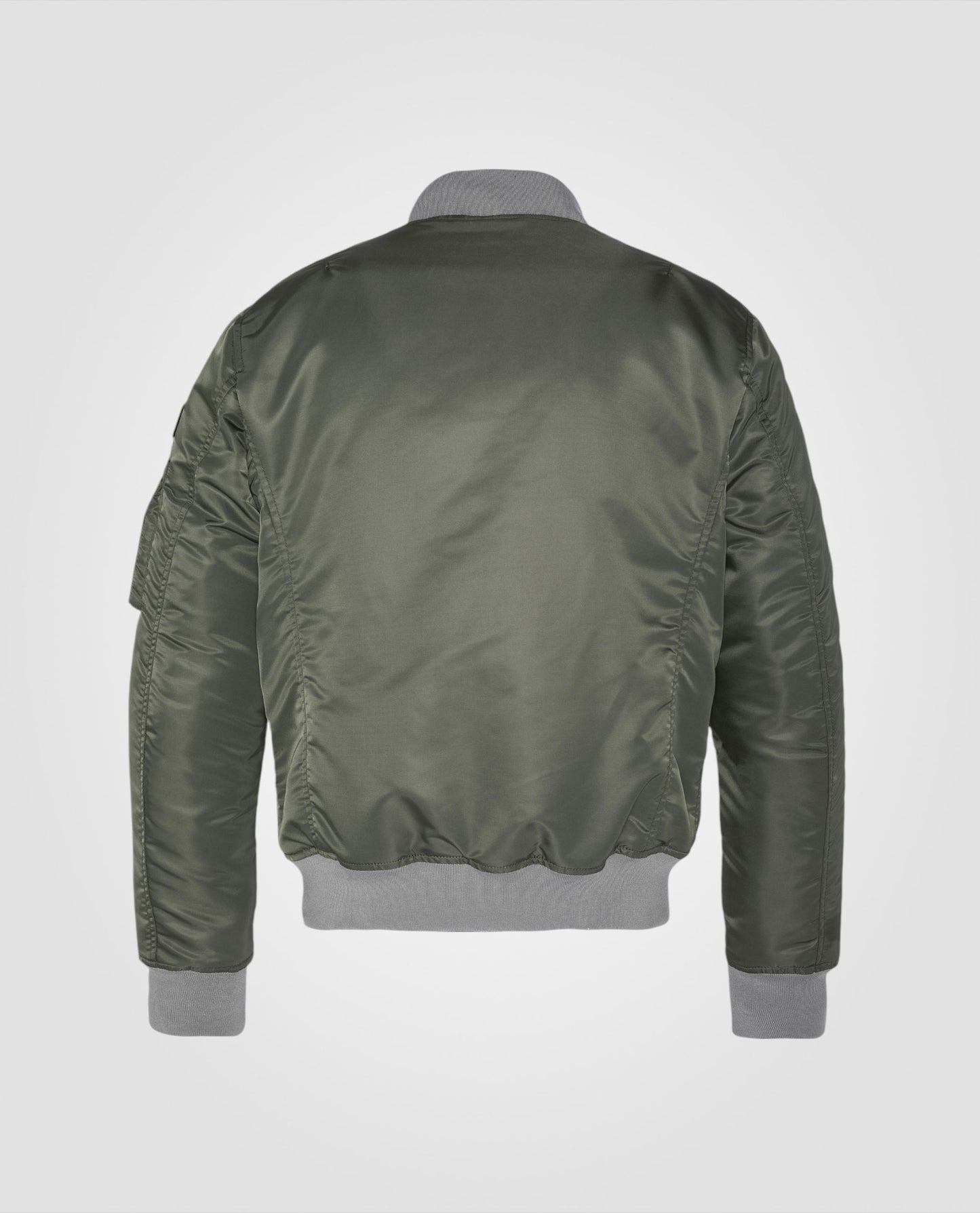 Bomber MA-1 en nylon recyclé