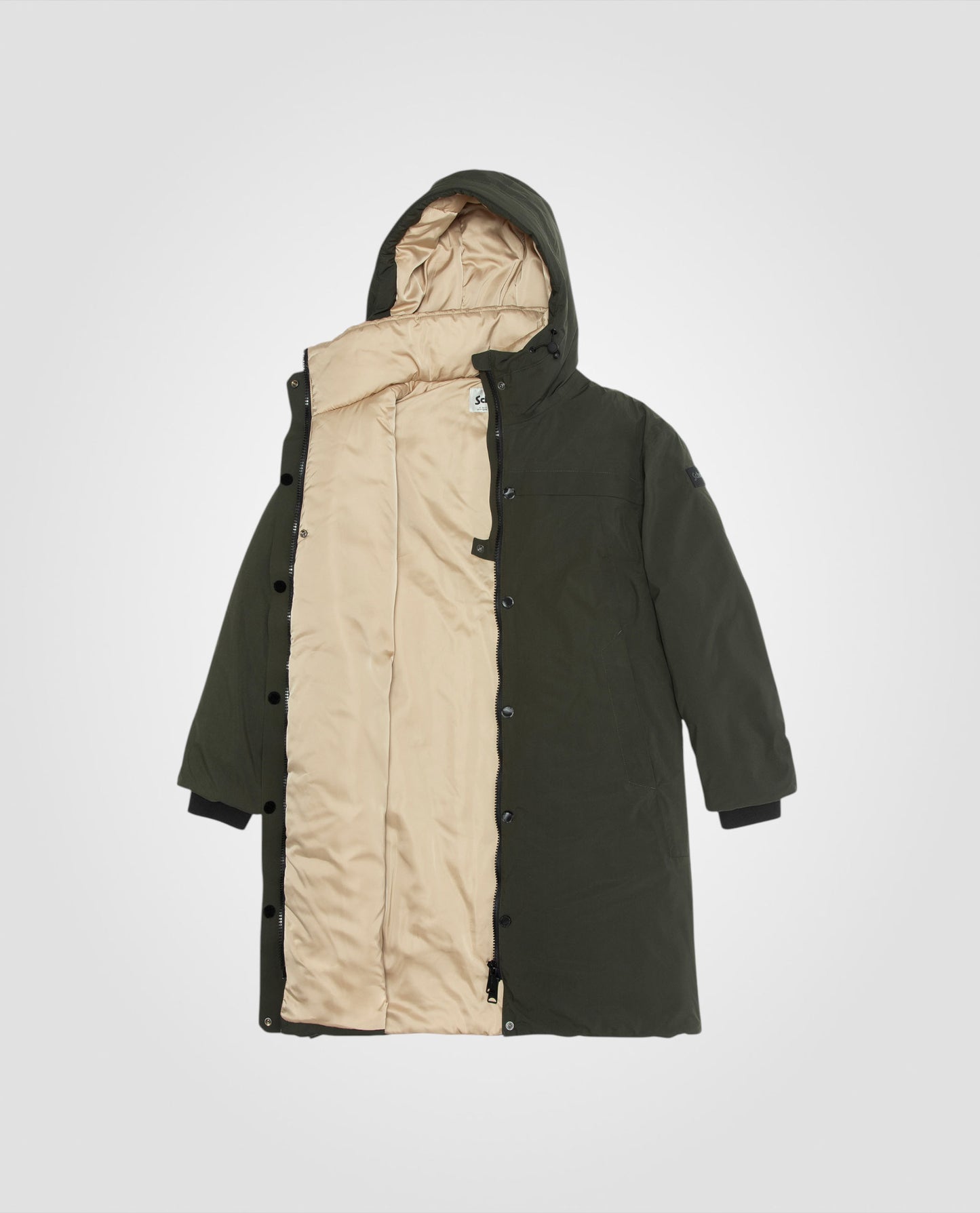 Lightweight hooded parka with welded seams