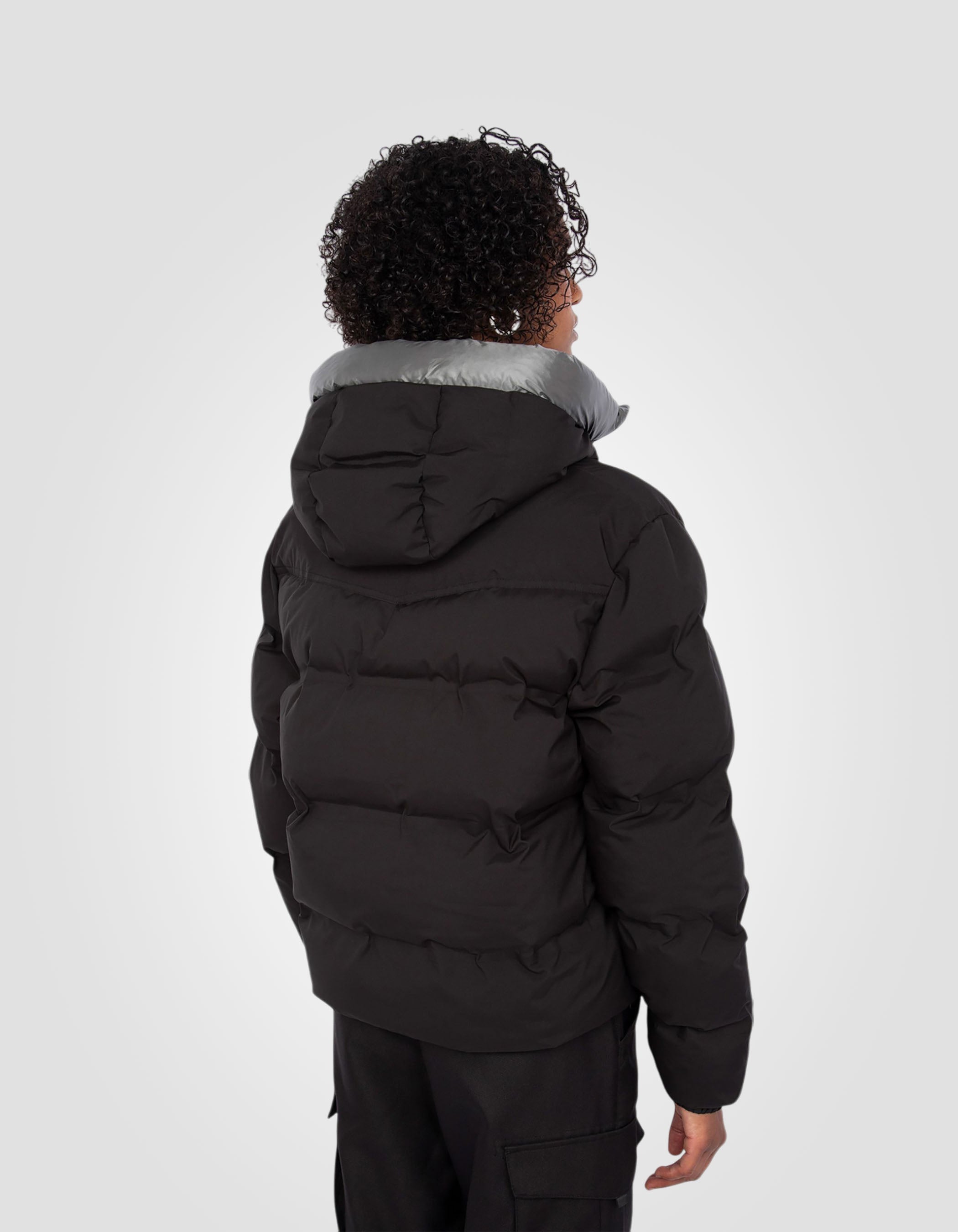 Short hooded puffer jacket, matt finish, welded seams-6