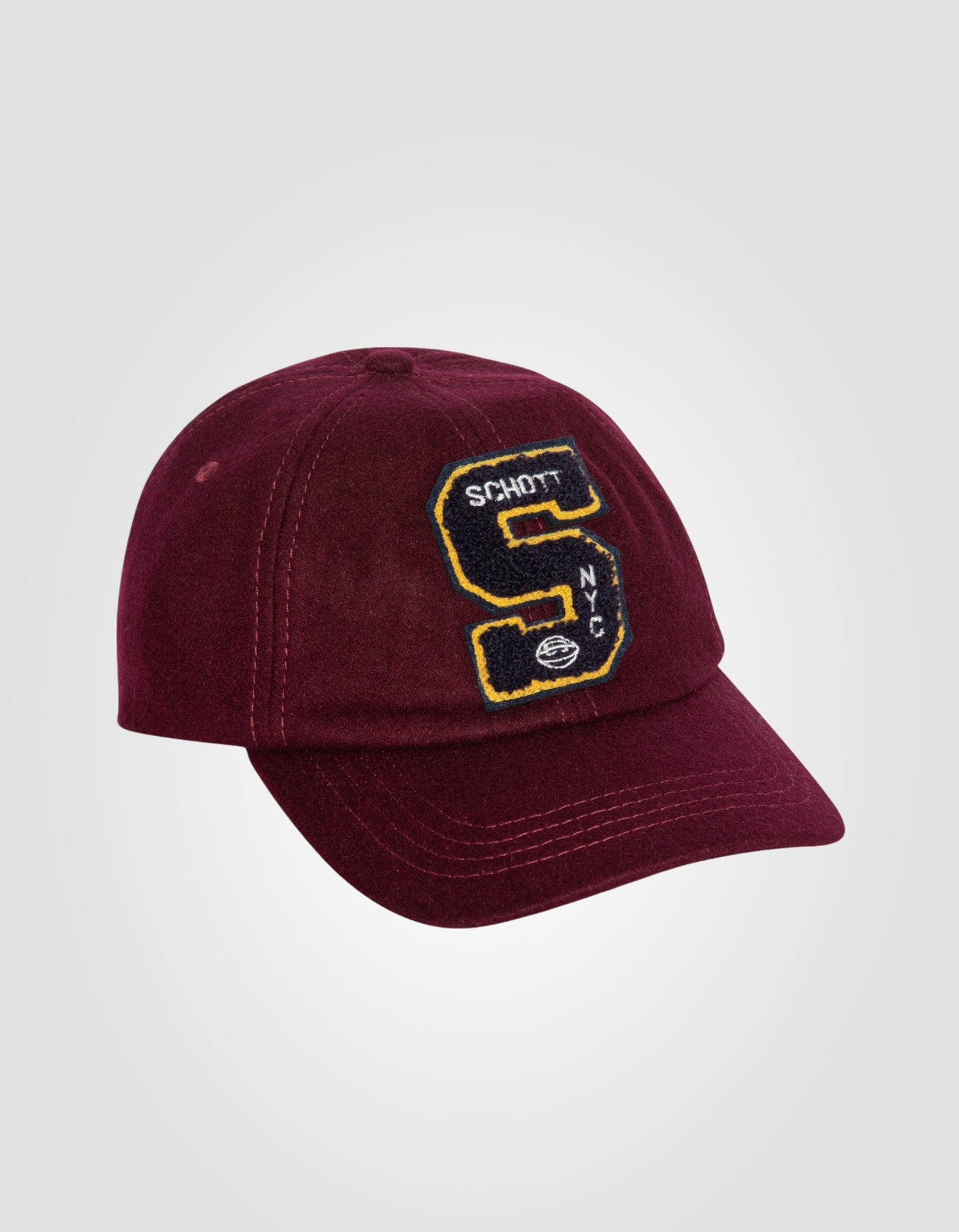 Casquette varsity badgée