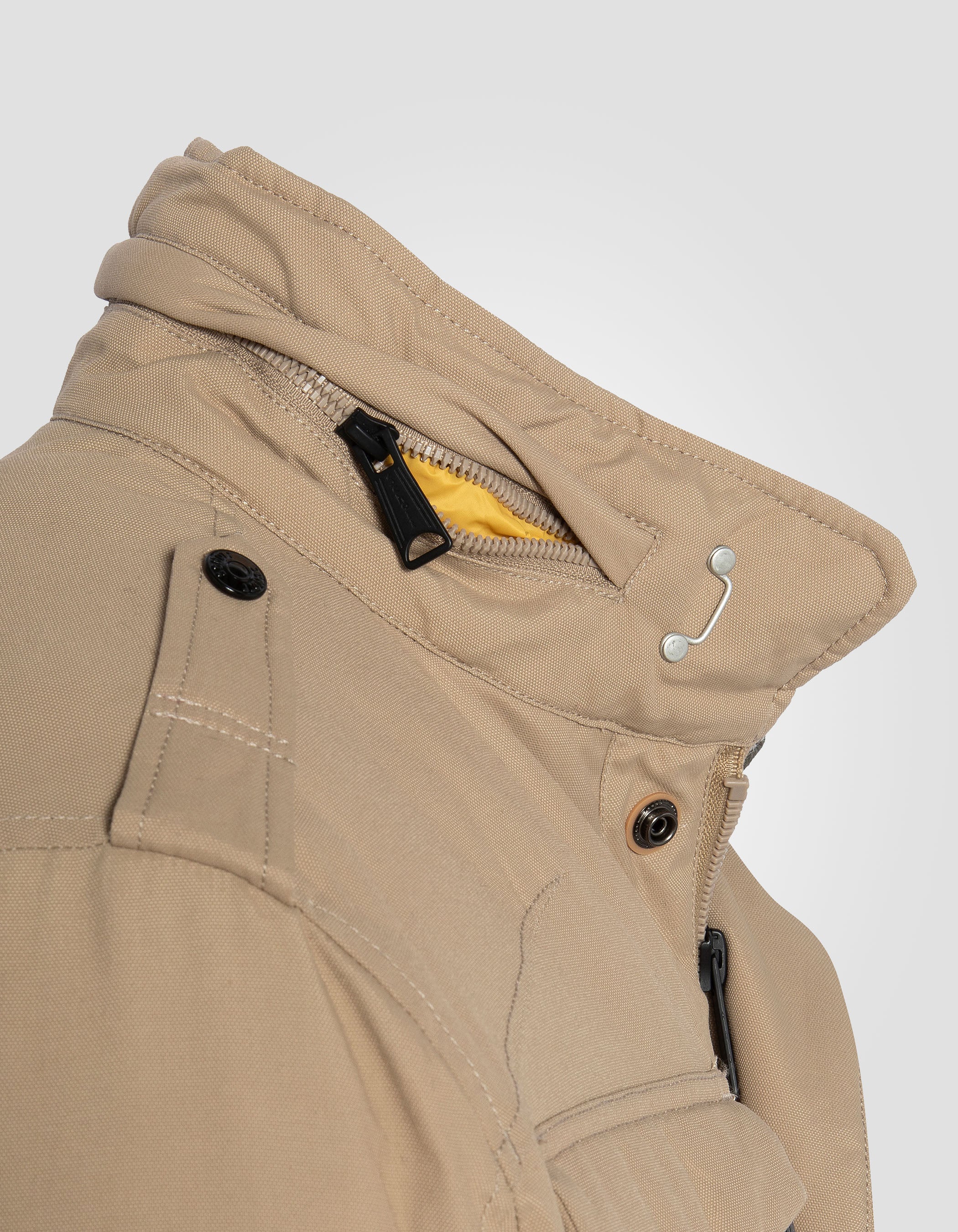 Armeejacke mit mehreren Taschen und abnehmbarem Latz-7