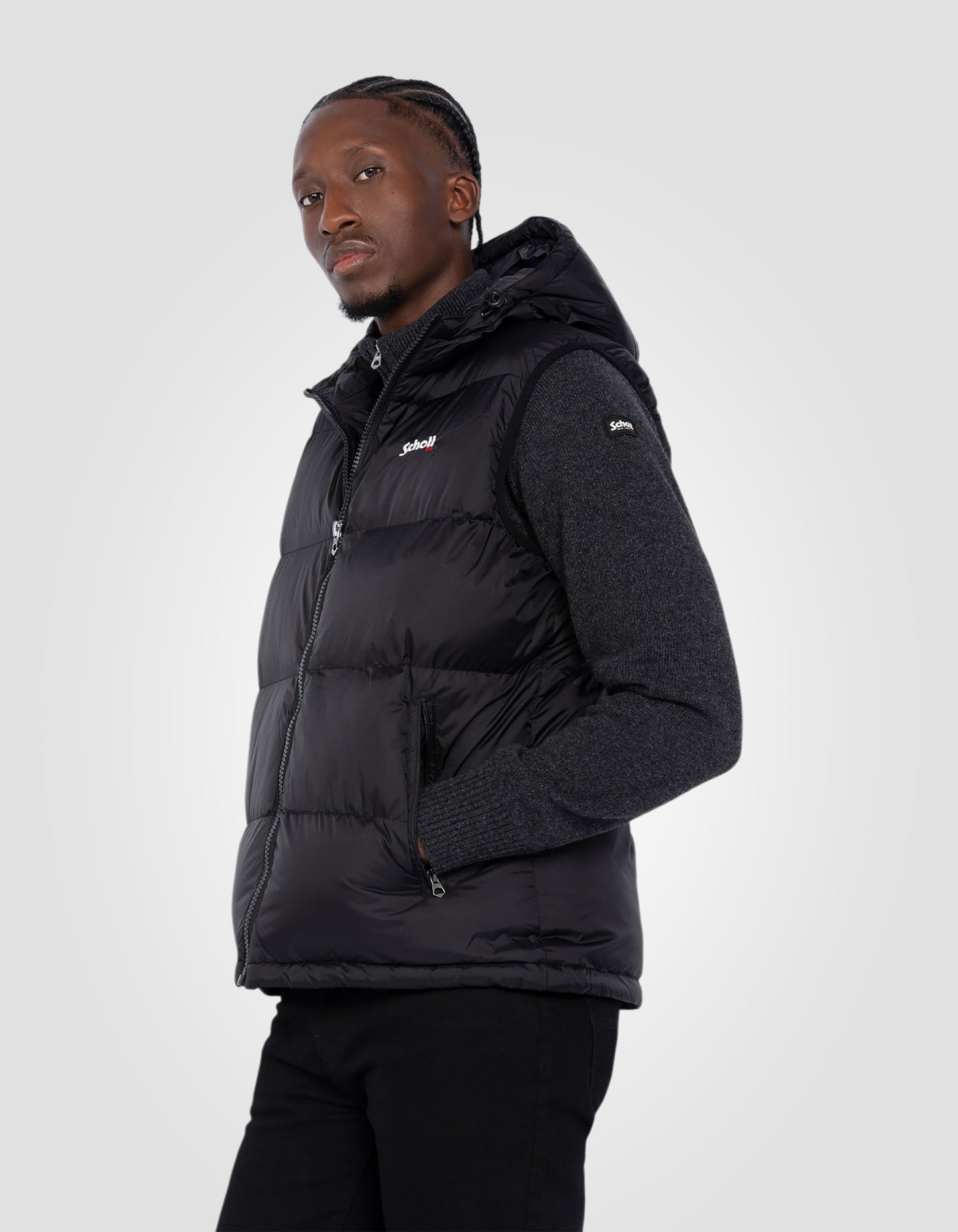 Sleeveless puffer jacket