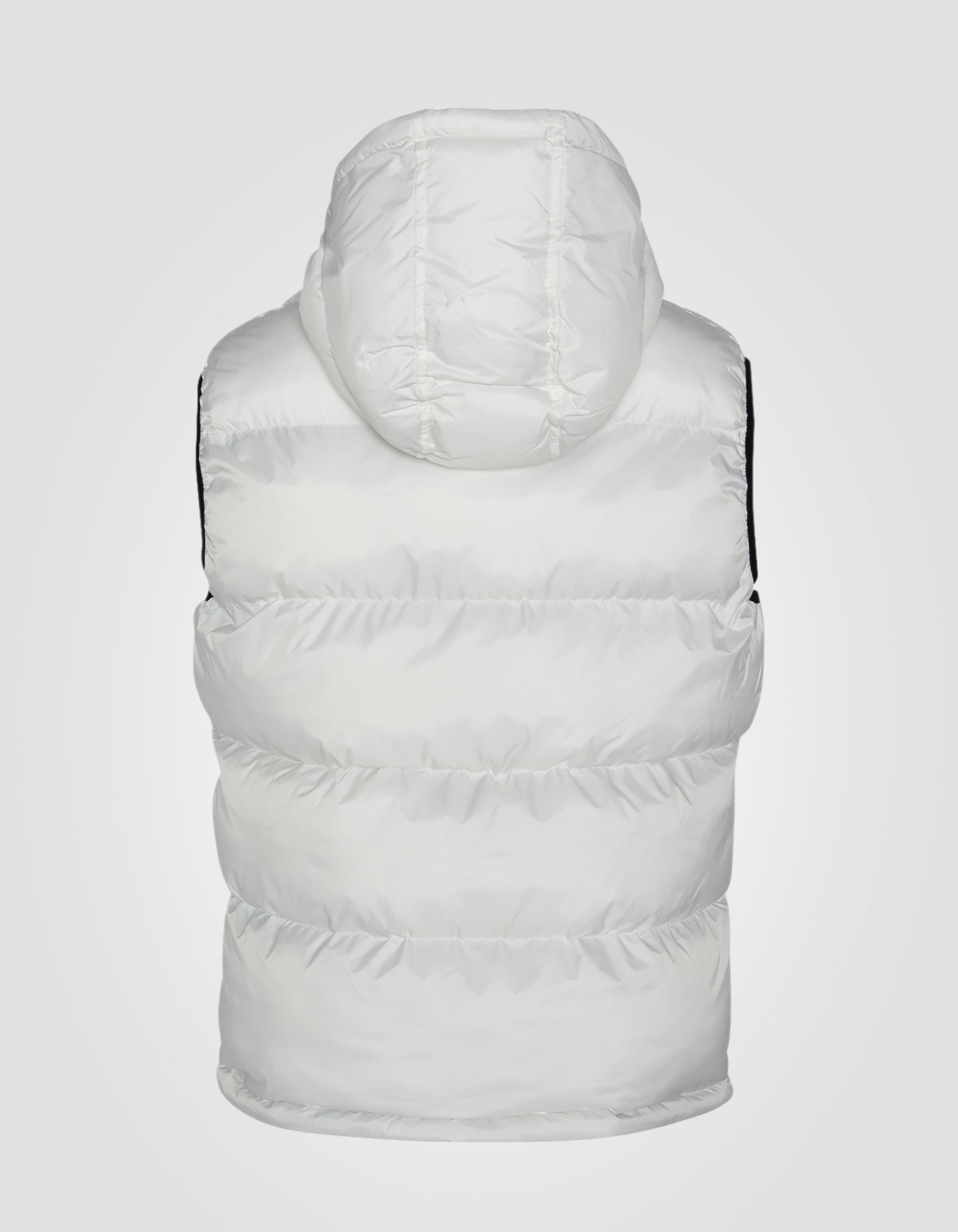 Sleeveless puffer jacket