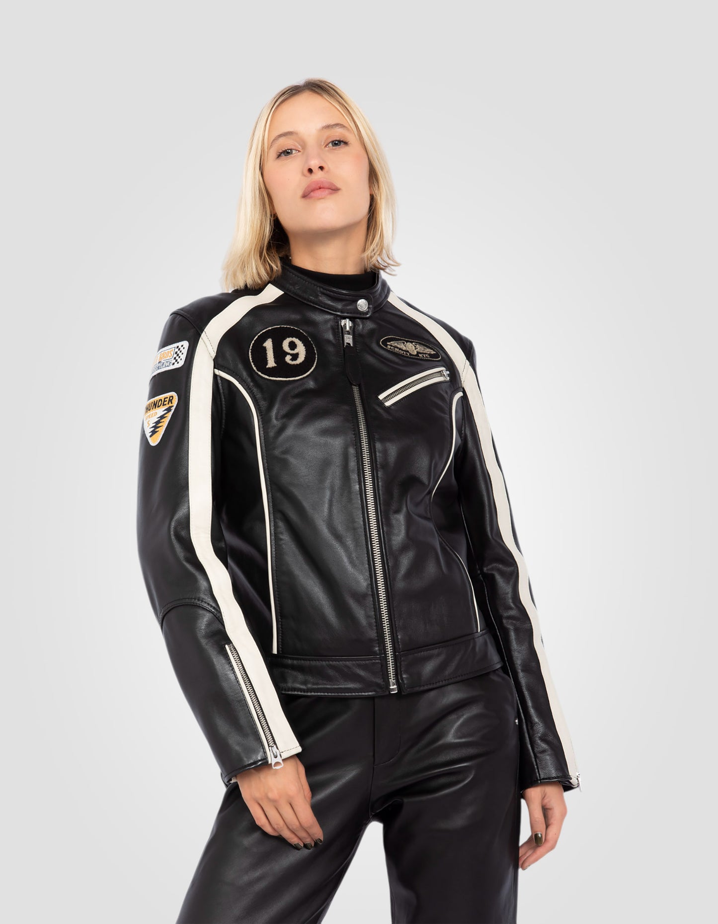 Blouson motard badgé, cuir de vachette