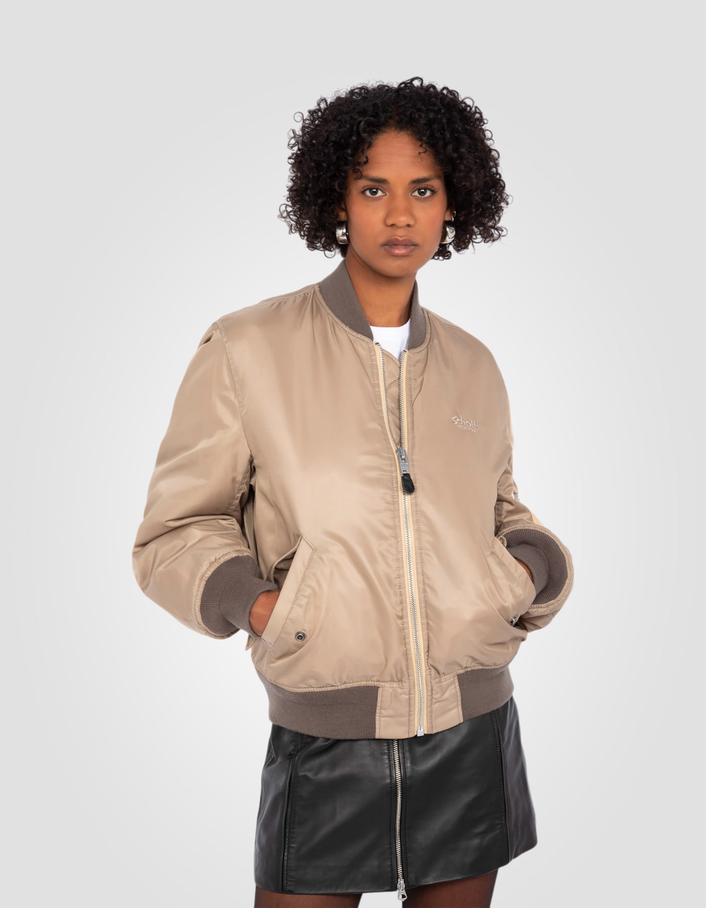 Bomber MA-1 lavé en nylon recyclé, coupe confort