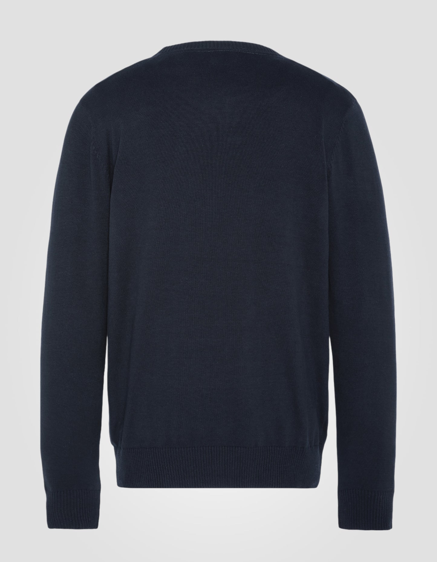 Thin crewneck sweater