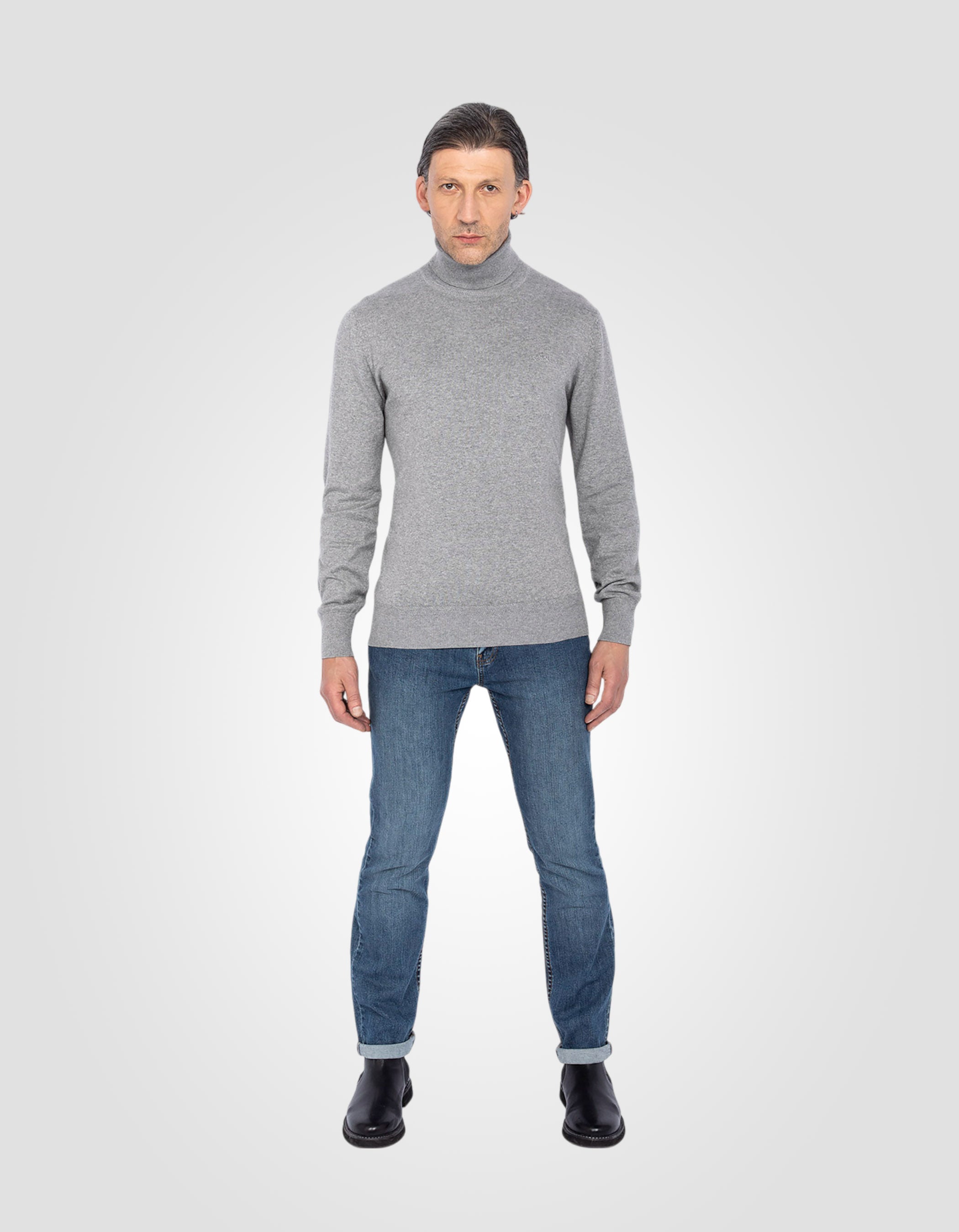 Fine knit Turtleneck sweater-1