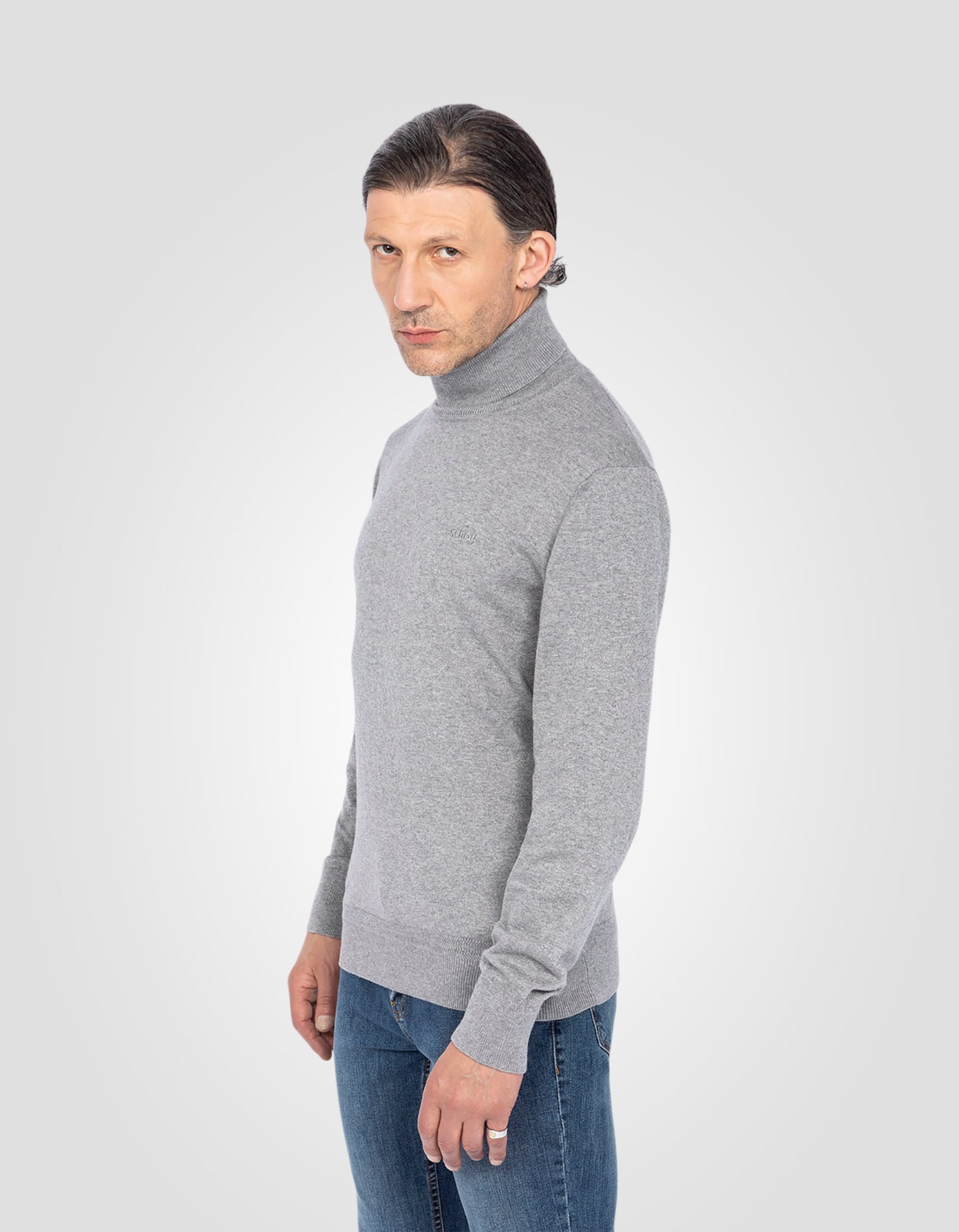 Fine knit Turtleneck sweater