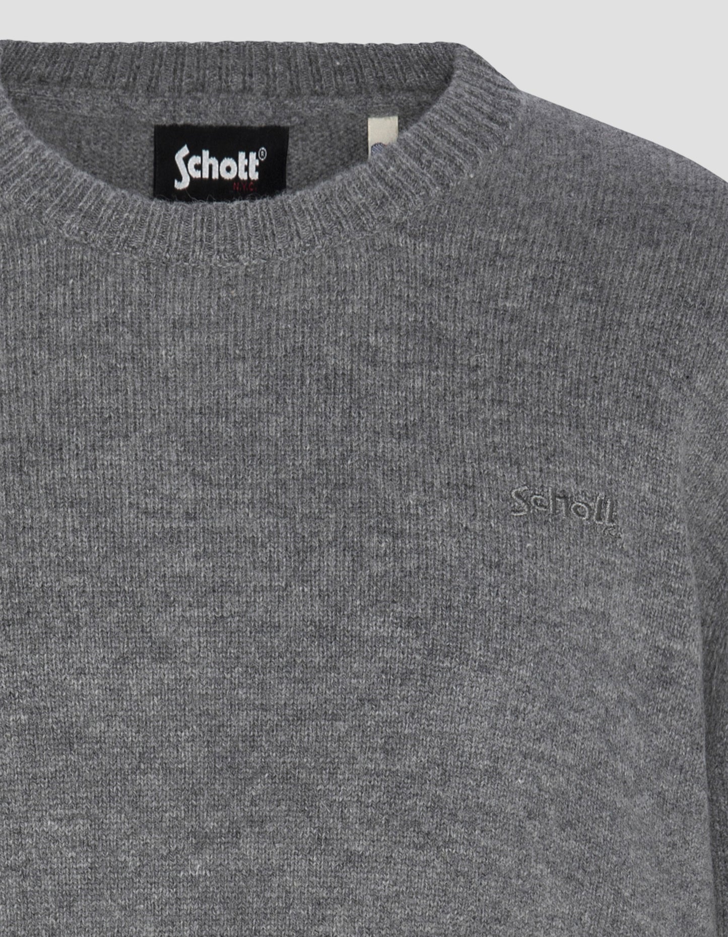 Crewneck sweater in lambswool