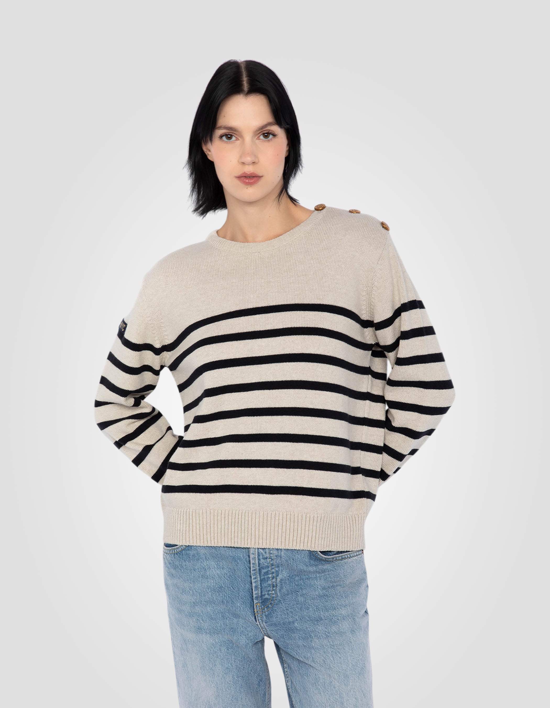 Sailor's crewneck sweater with shoulder buttons-3