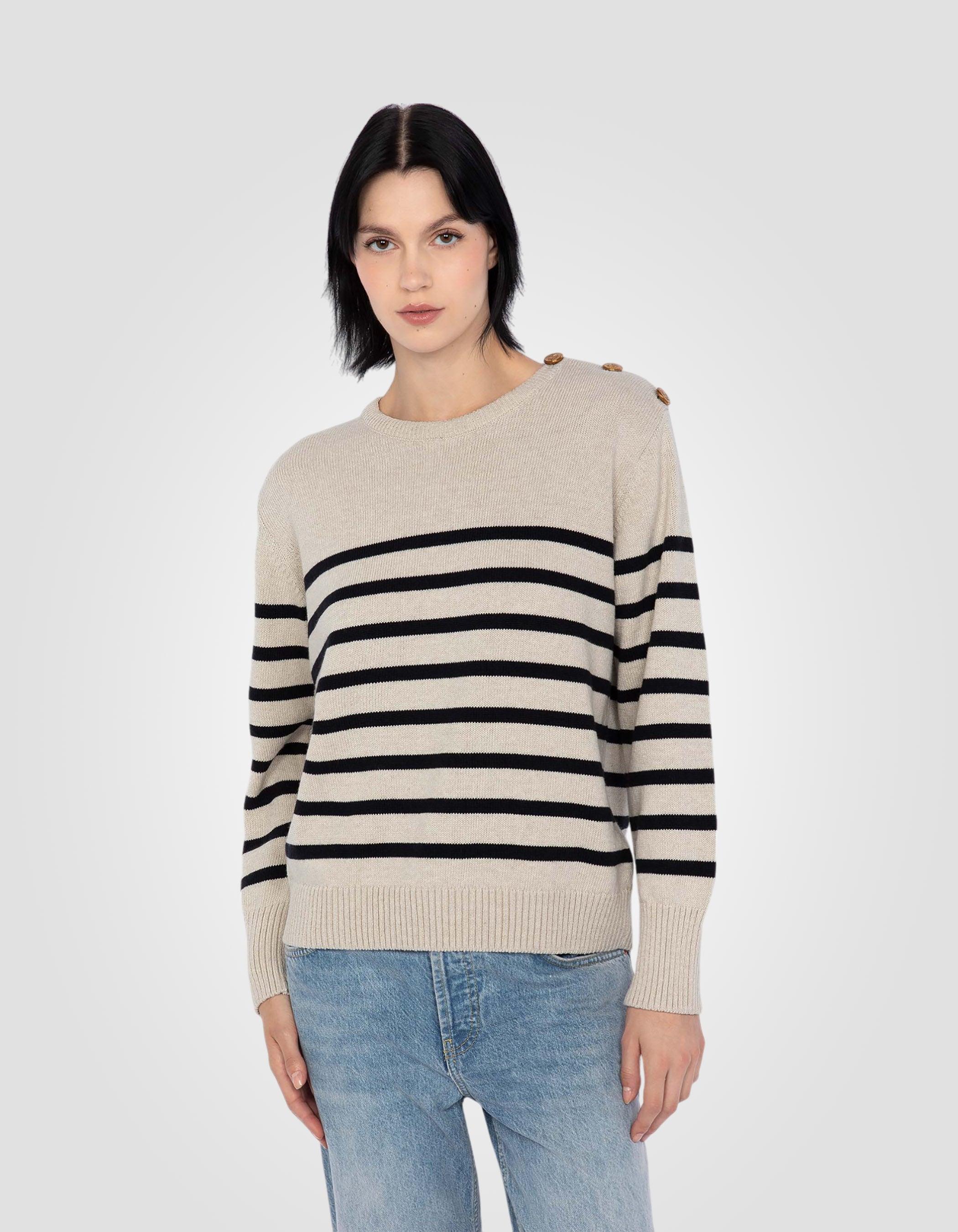 Sailor's crewneck sweater with shoulder buttons-4