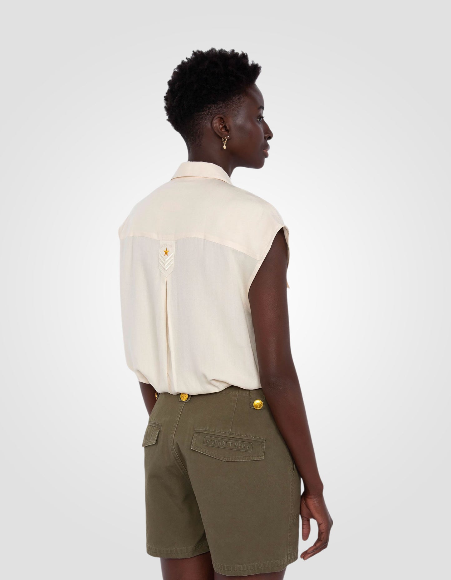 Lightweight sleeveless army shirt