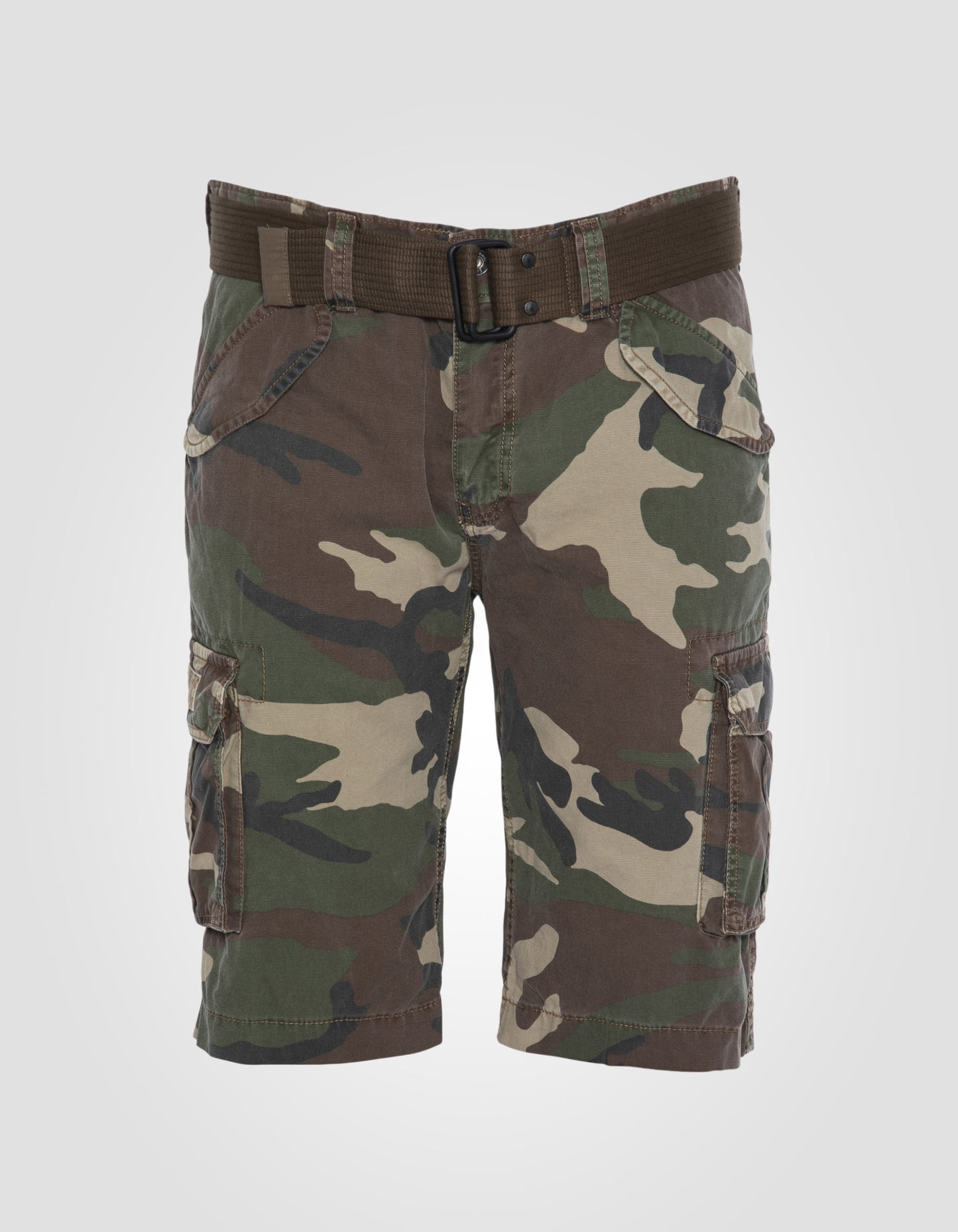 Multi-pocket cargo shorts