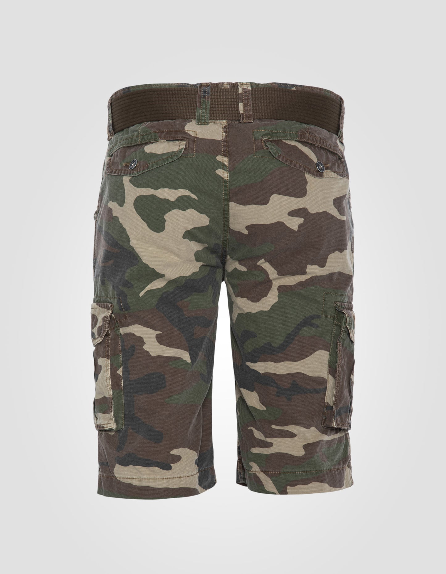 Multi-pocket cargo shorts