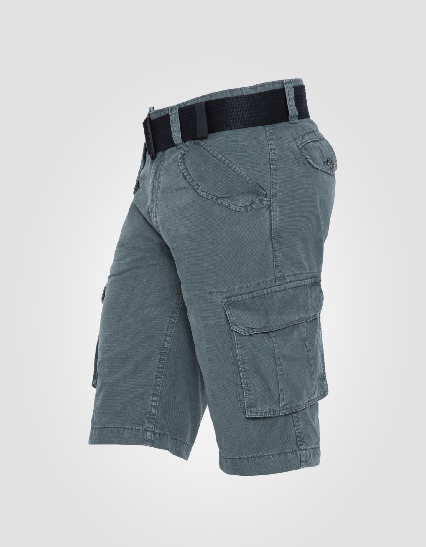 Multi-pocket cargo shorts