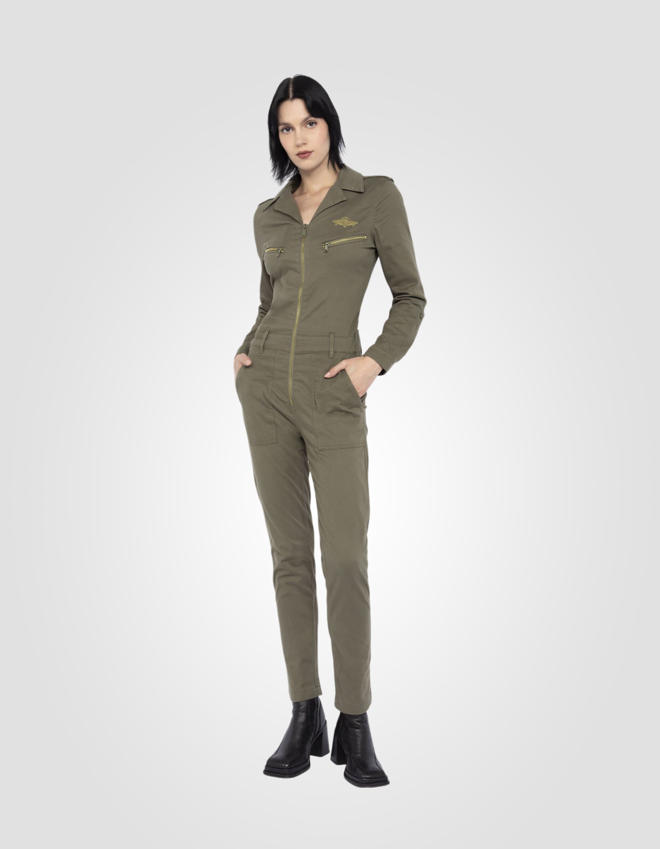 Soft and comfortable slim-fit jumpsuit-3