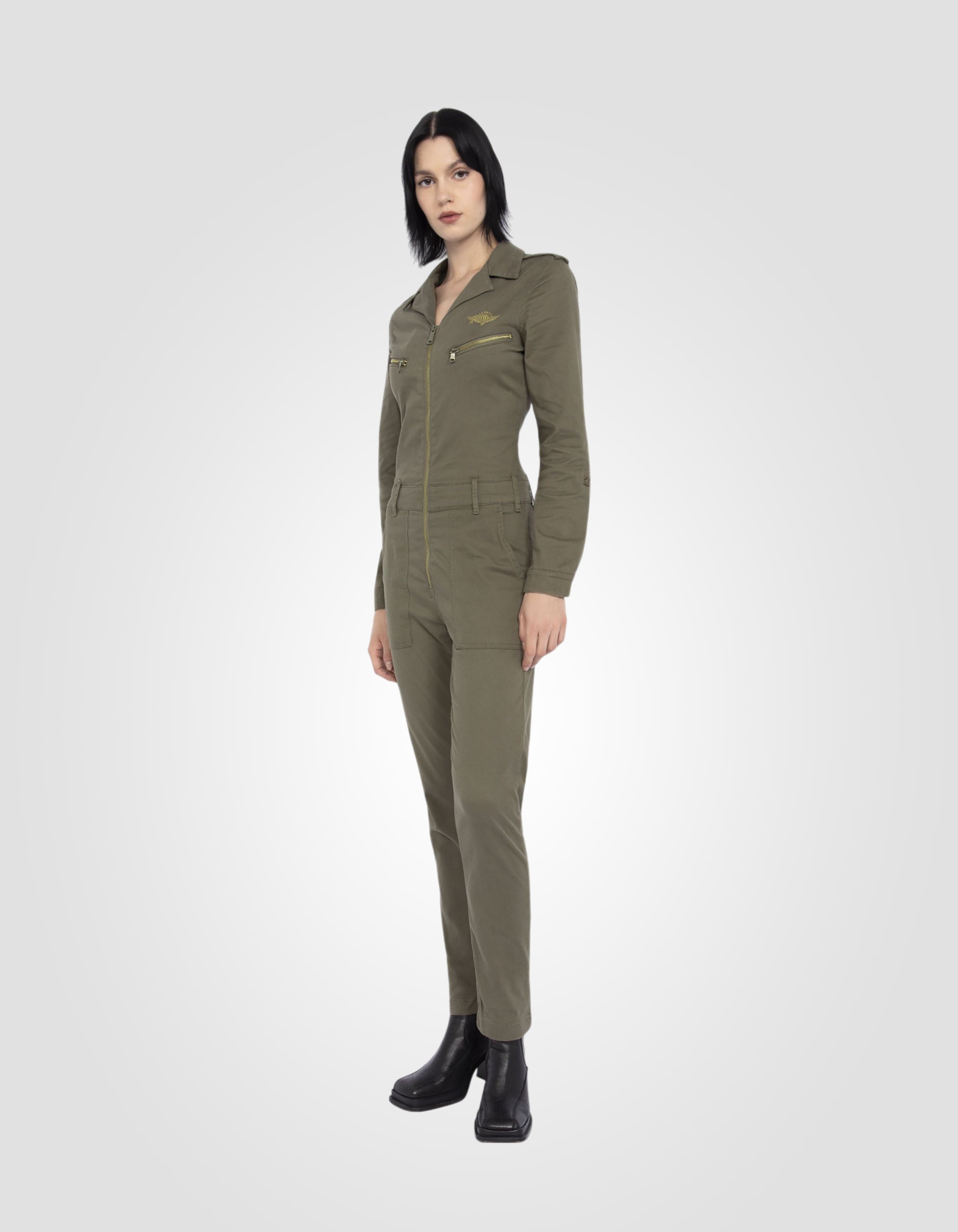 Soft and comfortable slim-fit jumpsuit-4