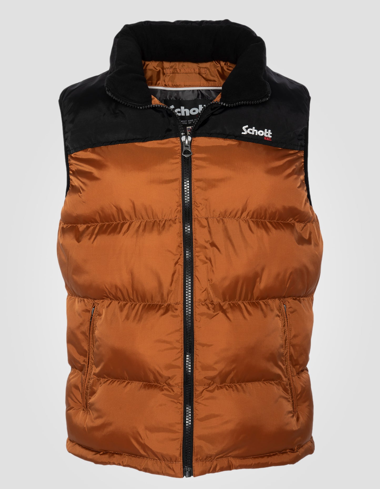 Sleeveless puffer jacket