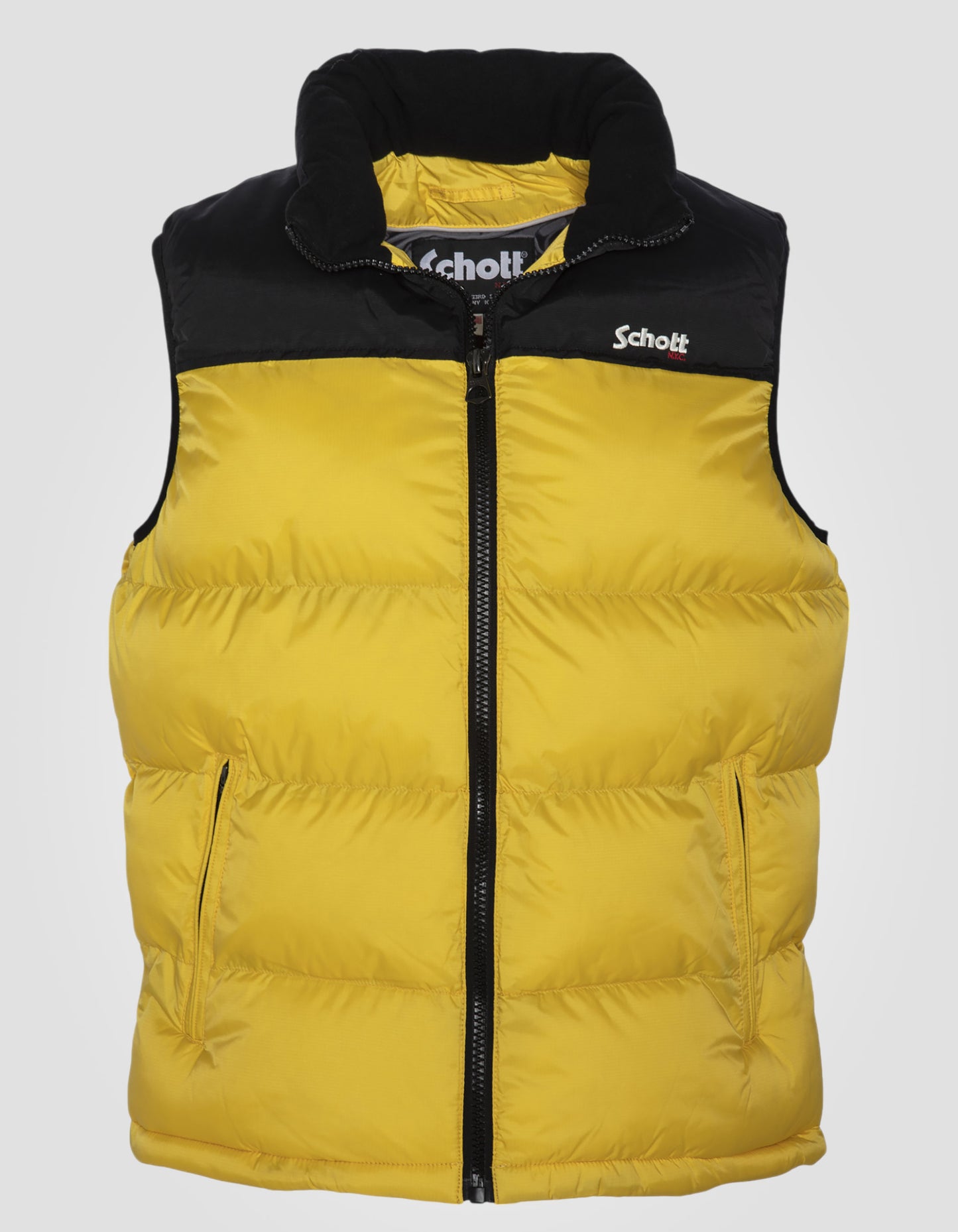 Sleeveless puffer jacket