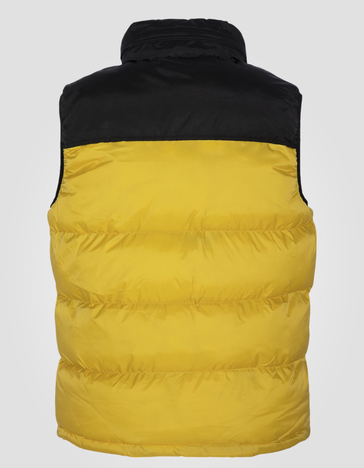 Sleeveless puffer jacket